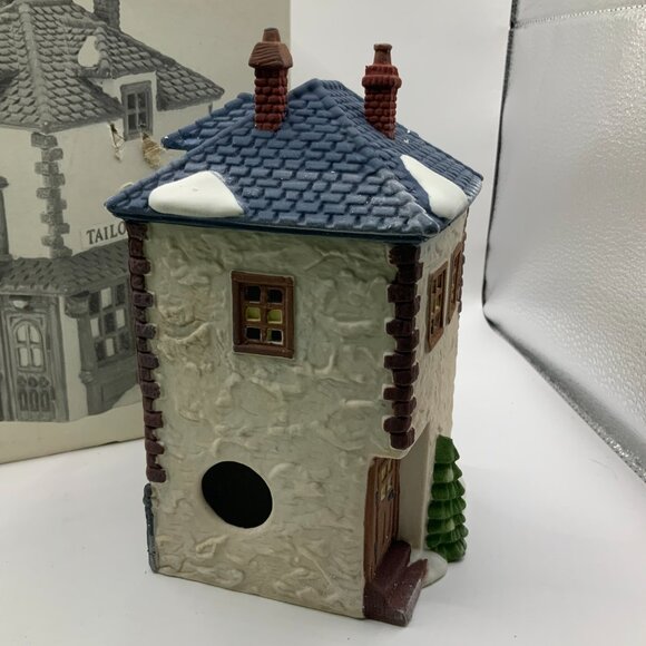 Department 56 Heritage Village Collections Dickens Walpole Tailors Building - Picture 3 of 7